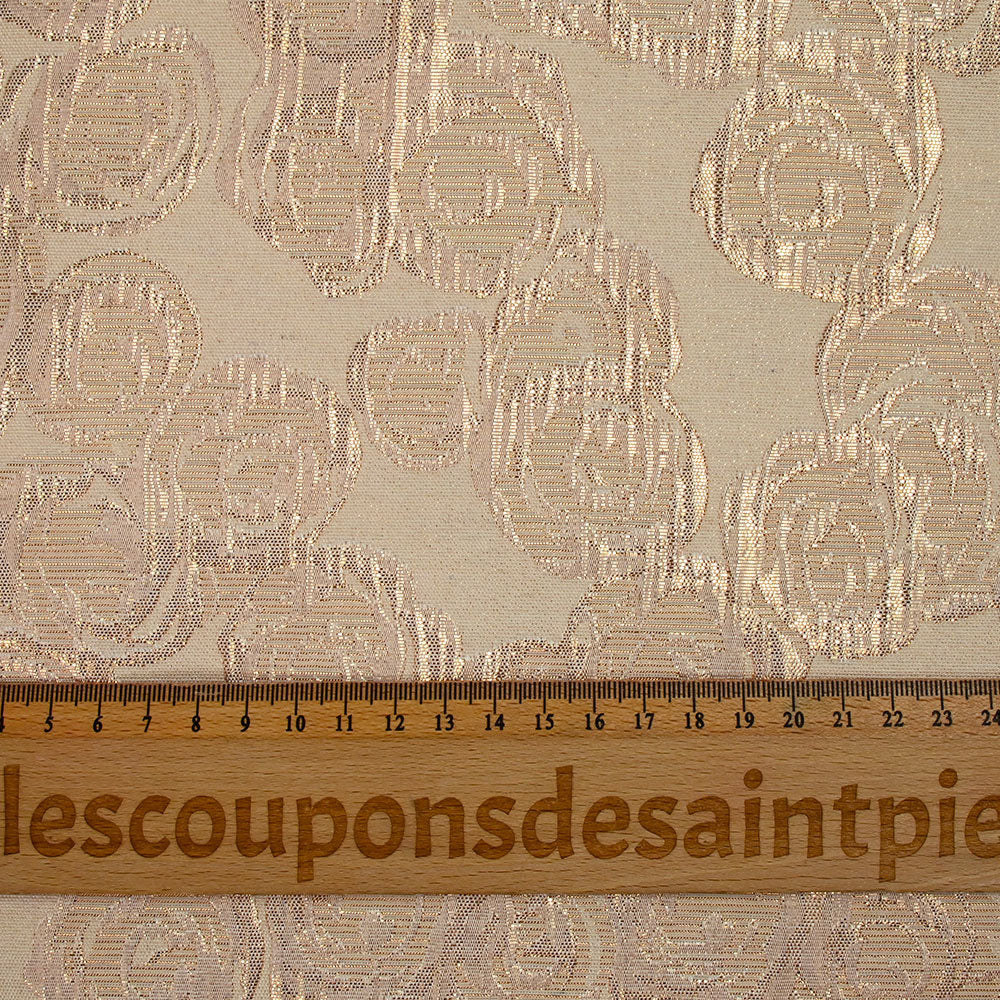 Brocart lamé rose vive les roses fond blush - Image 4