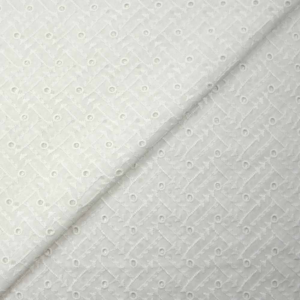 Broderie anglaise Moira blanc cassé - Image 5