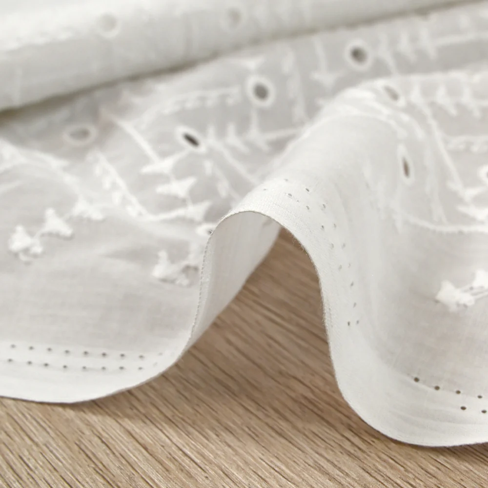 Broderie anglaise Moira blanc cassé - Image 7