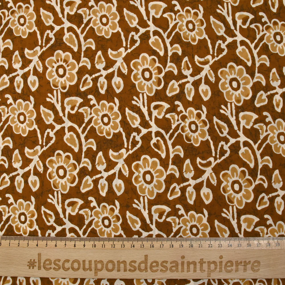 Coton batik imprimé Agra fond camel - Image 3