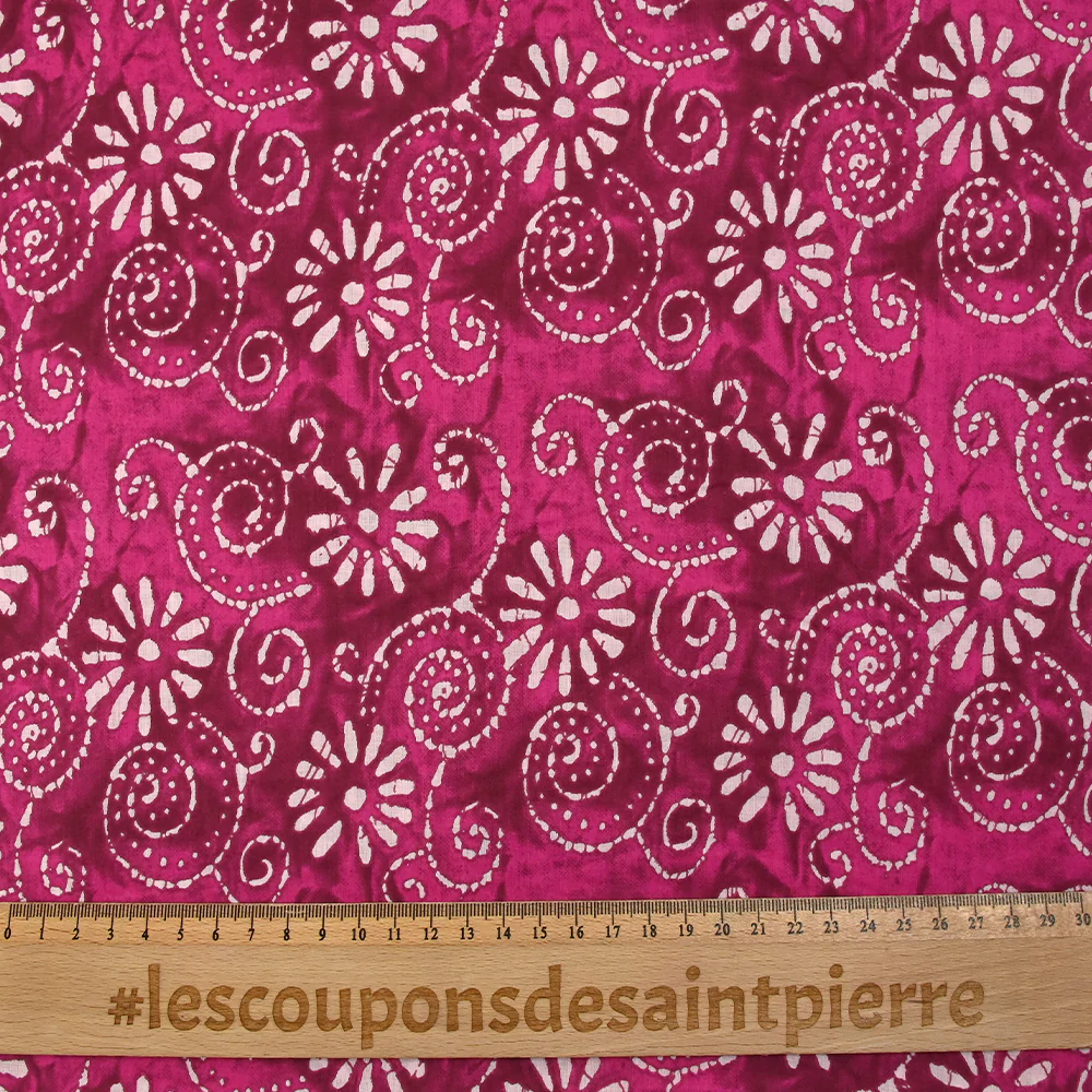 Coton batik imprimé Udaipur fond fuchsia - Image 3