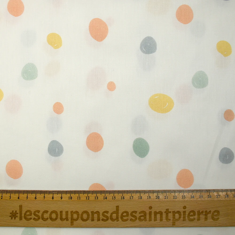Coton imprimé à pois dessinés pastel fond blanc - Image 3
