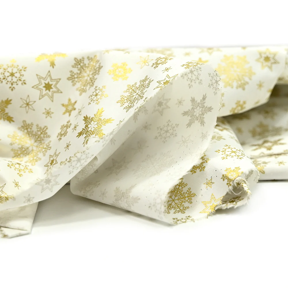 Coton imprimé et doré flocon de neige fond blanc cassé - Image 5