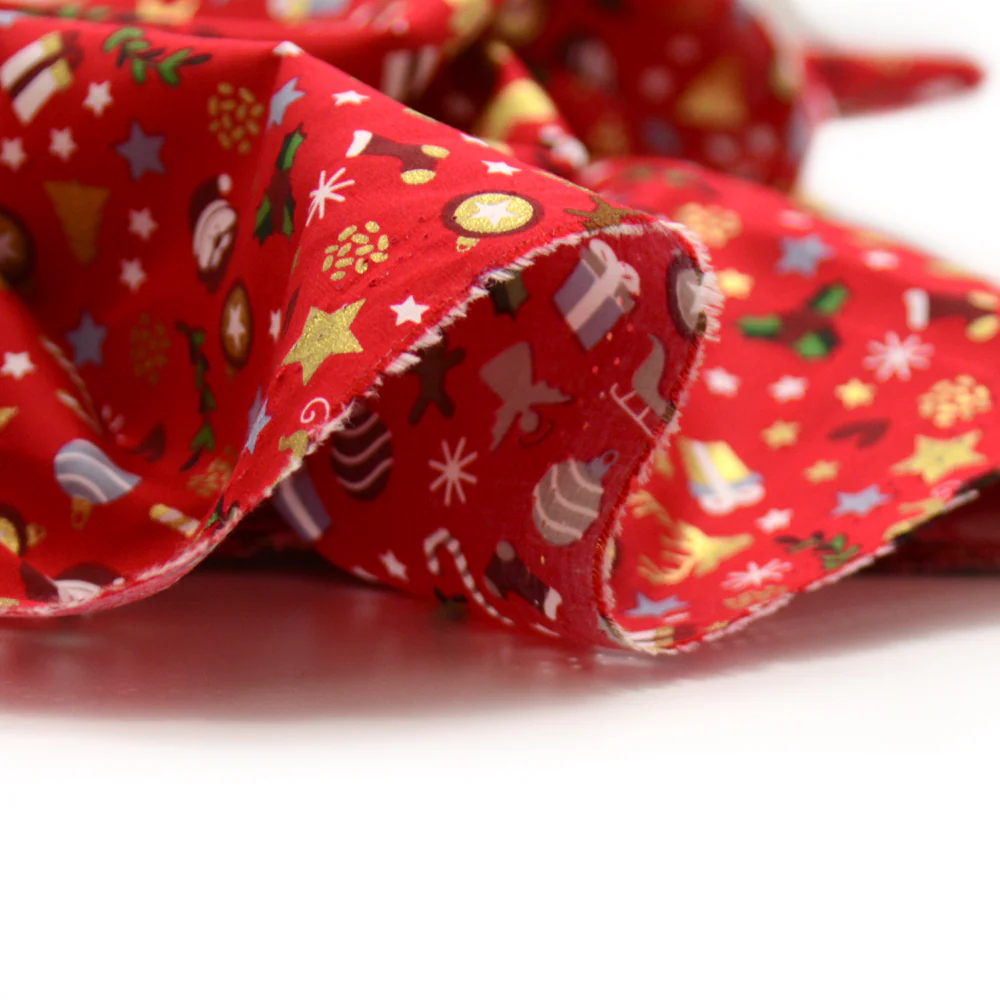 Coton imprimé et doré mix de noël fond rouge - Image 5