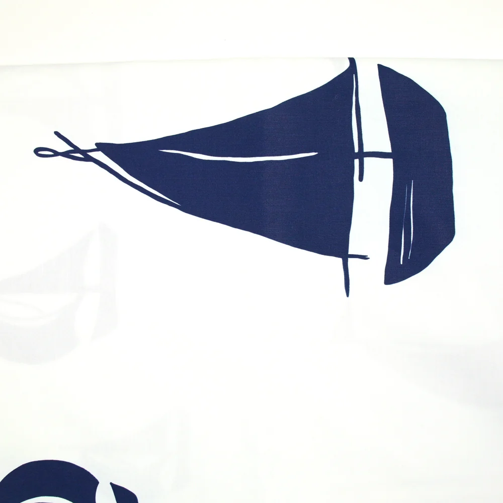 Coton imprimé petit bateau et coquillage fond blanc - Image 4