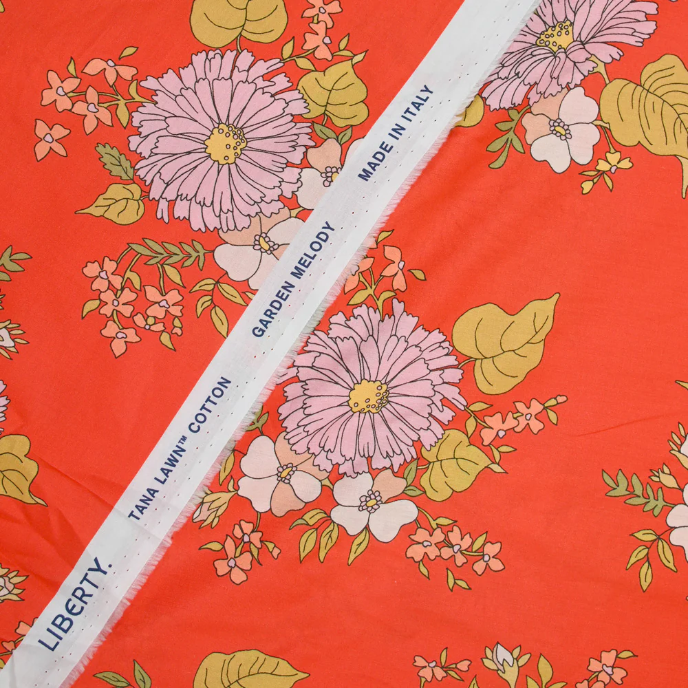 Coton liberty ® Tropical Sprig fond corail au mètre - Image 6