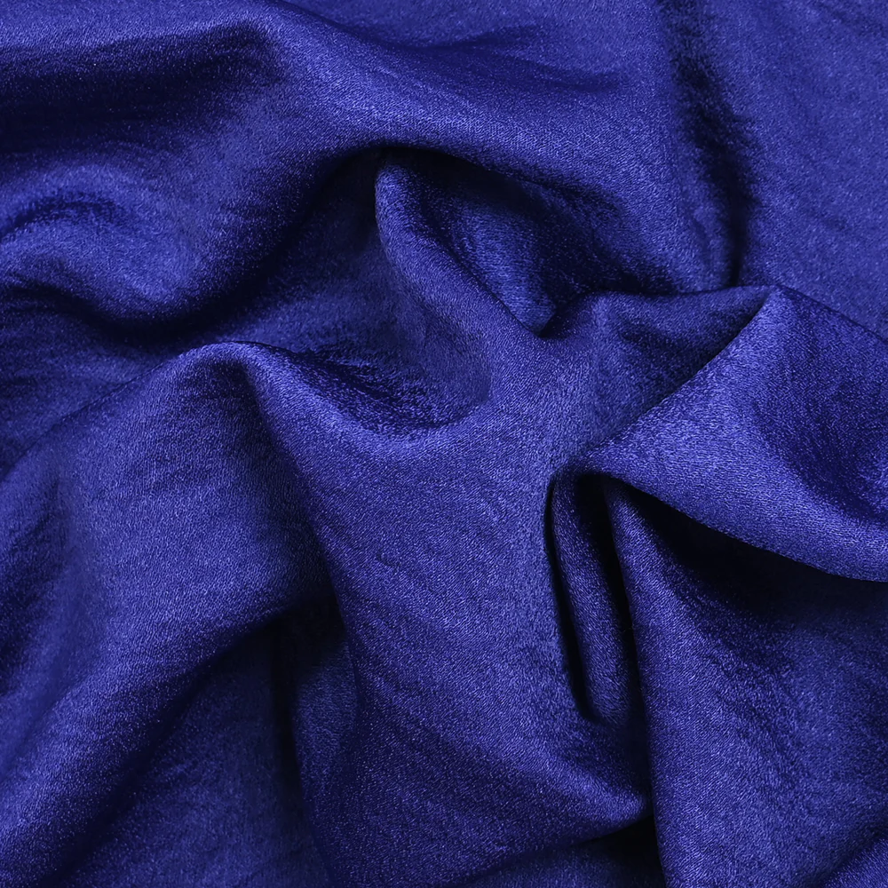 Crêpe envers satin bleu roi - Image 3