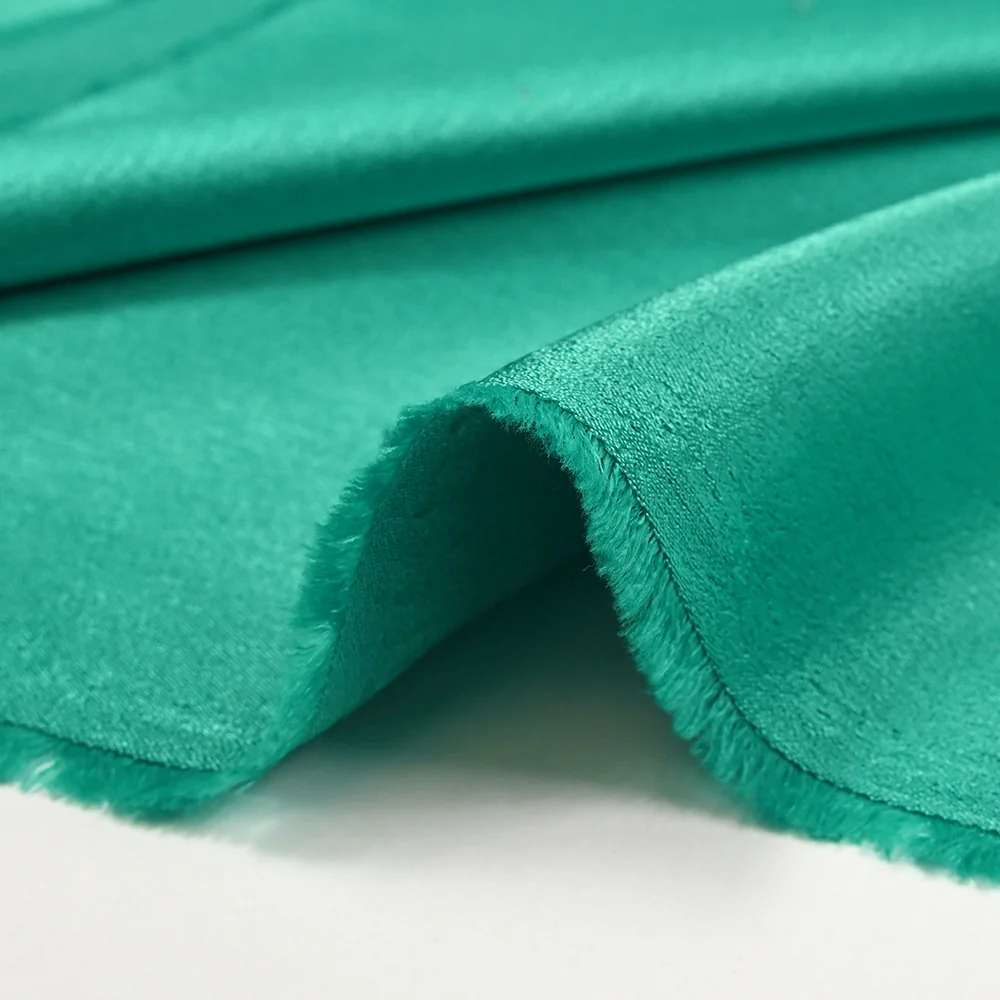 Crêpe satin effet lavé turquoise - Image 5