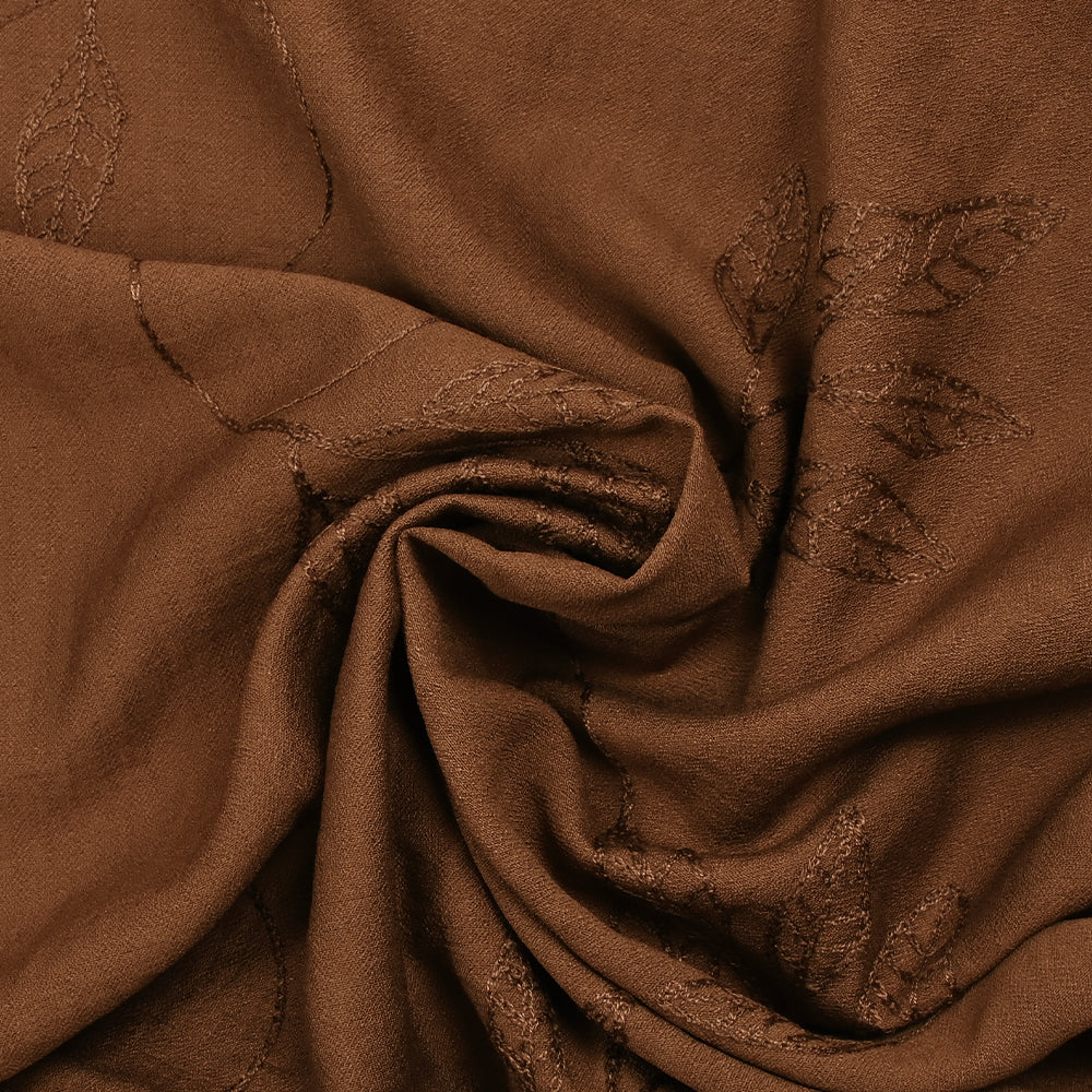 Crêpe viscose Lily brodé feuillage marron noisette - Image 2