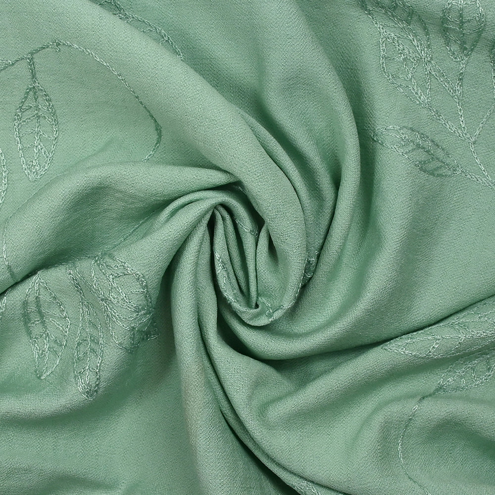 Crêpe viscose Lily brodé feuillage vert d'eau - Image 2
