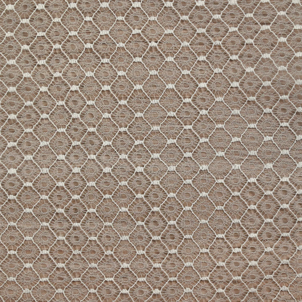 Dentelle de Calais® Eliora blanc cassé au mètre - Image 5