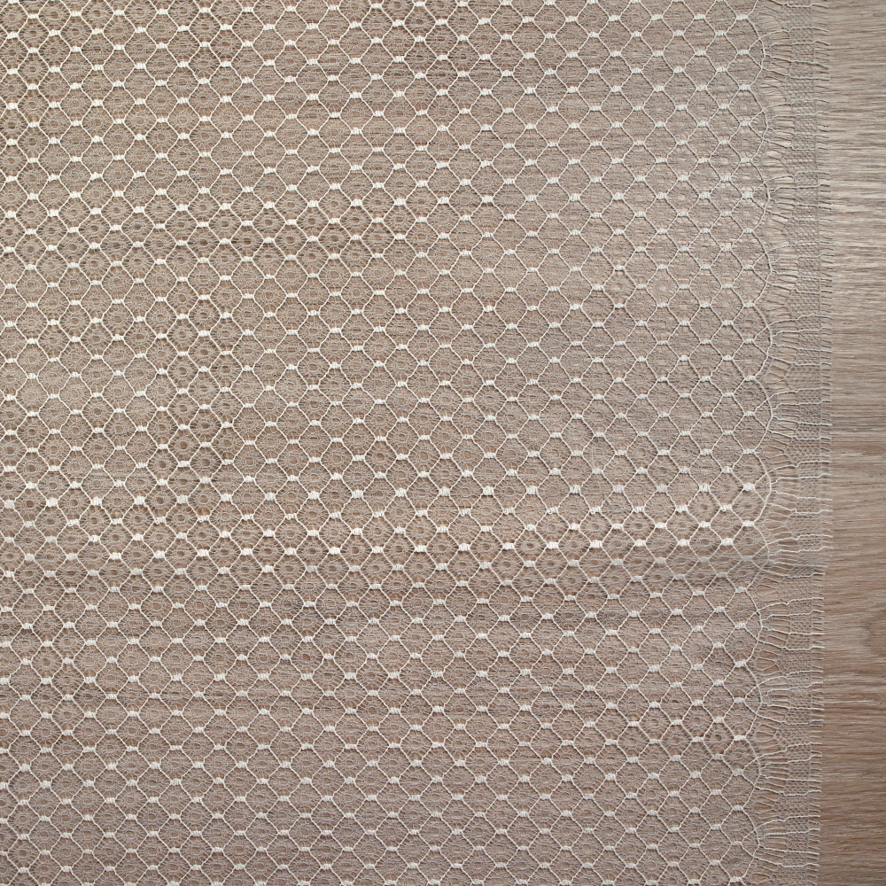 Dentelle de Calais® Eliora blanc cassé au mètre - Image 6