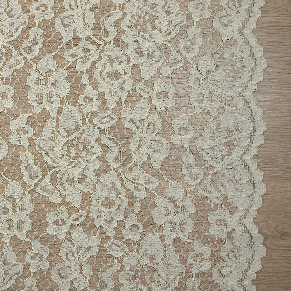 Dentelle festonnée Maud ivoire