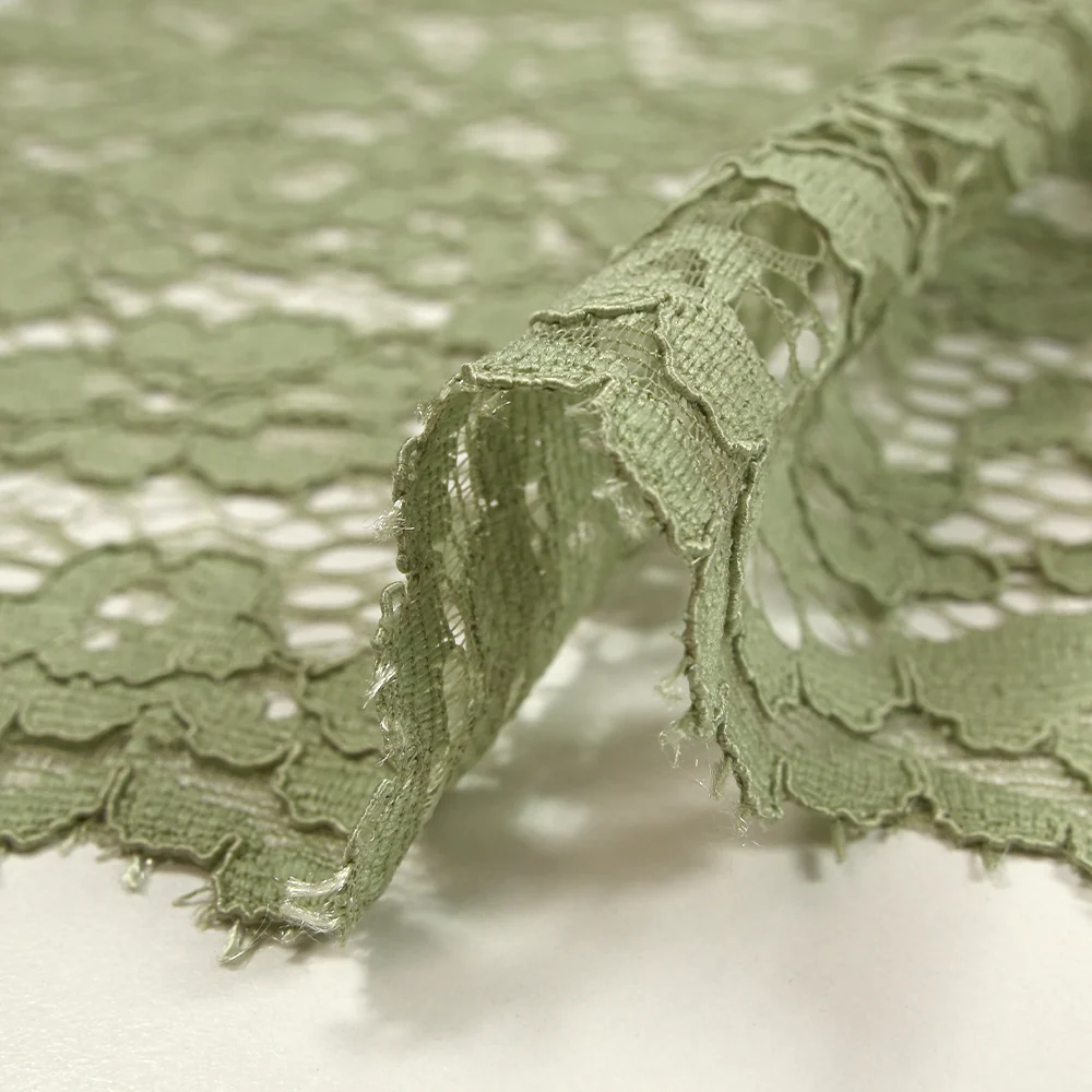 Dentelle festonnée Maud vert sauge - Image 8