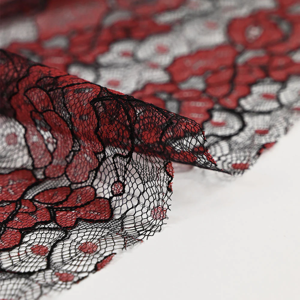 Dentelle polyester fine bicolore rouge et noire - Image 5