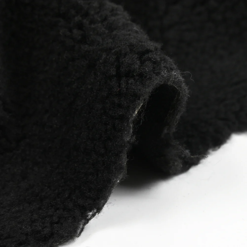 Fausse fourrure mouton noir - Image 6