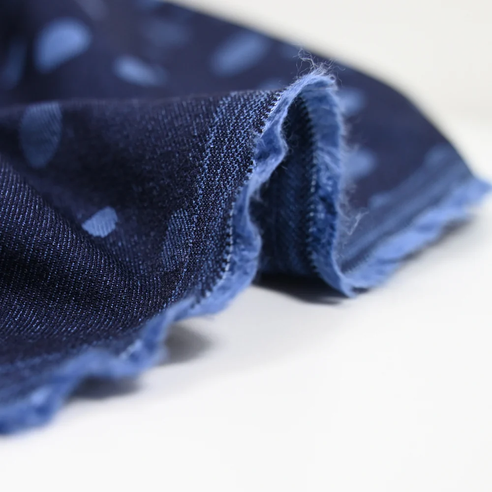 Jacquard polyviscose à pois fond marine - Image 5