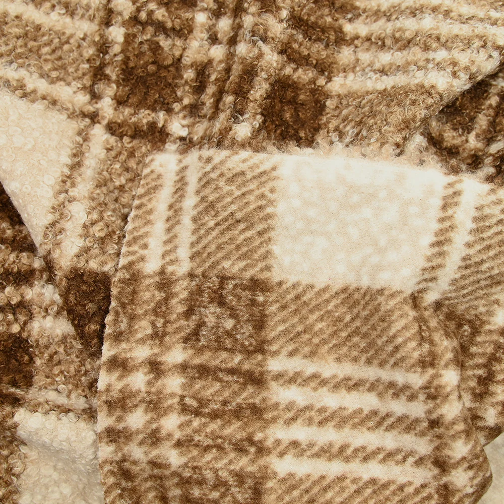 Lainage Billy bouclette à carreaux marron et blanc cassé - Image 4