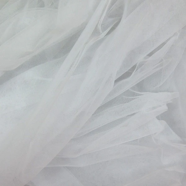 Tulle de mariage blanc au mètre