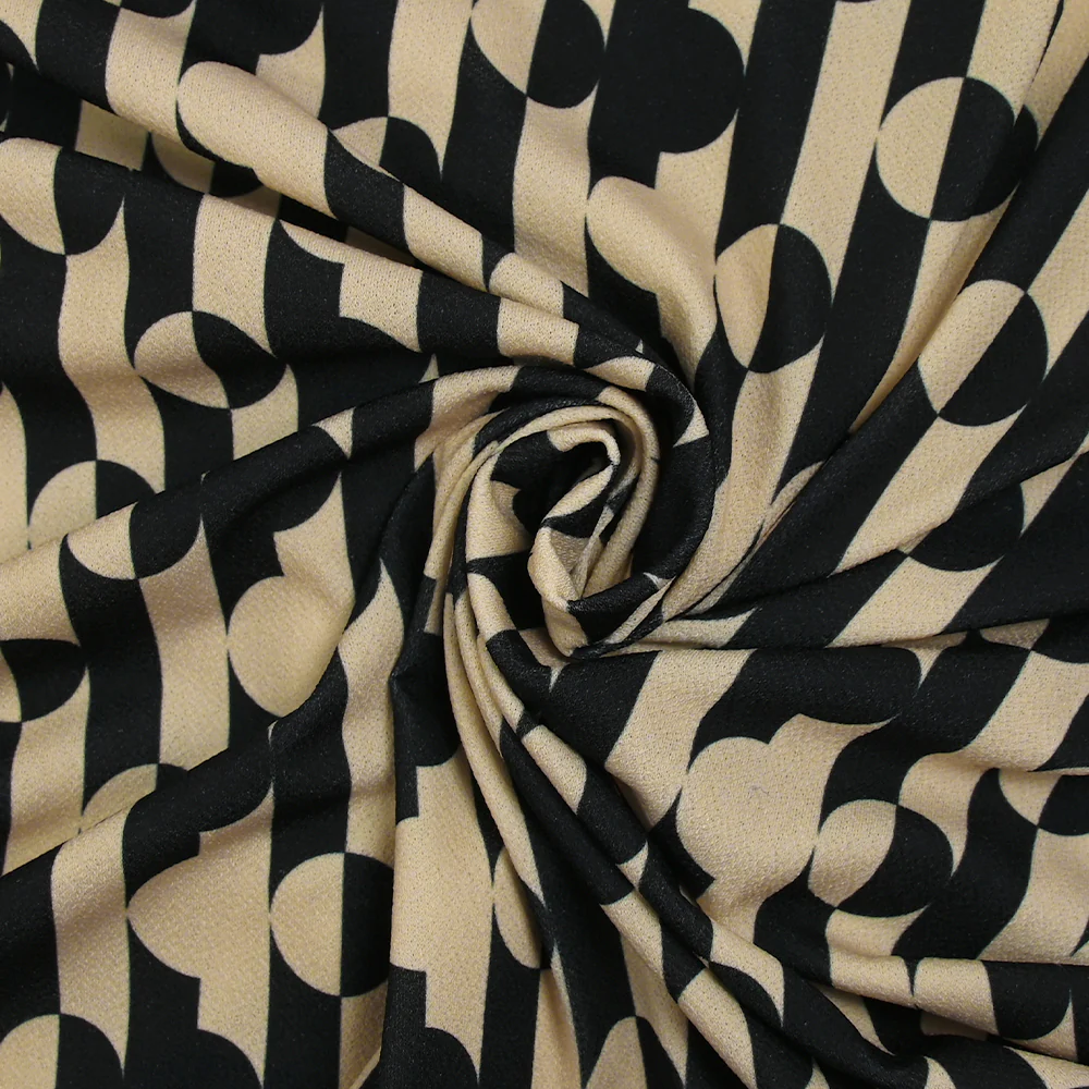 Maille crêpe imprimée rayure encerclée noir et beige - Image 2