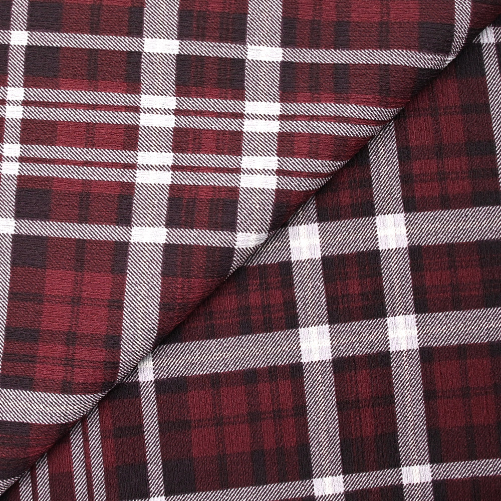 Maille texturée imprimée à carreaux bordeaux