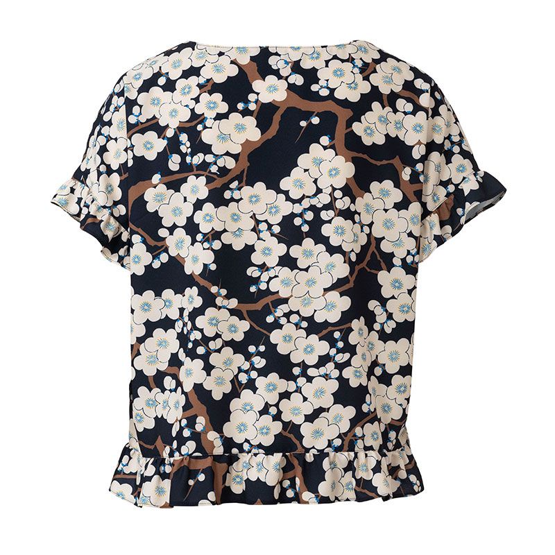 Patron Burda n° 6243 : Tee-shirt  encolure ronde   forme carrée  ruchés - Image 7