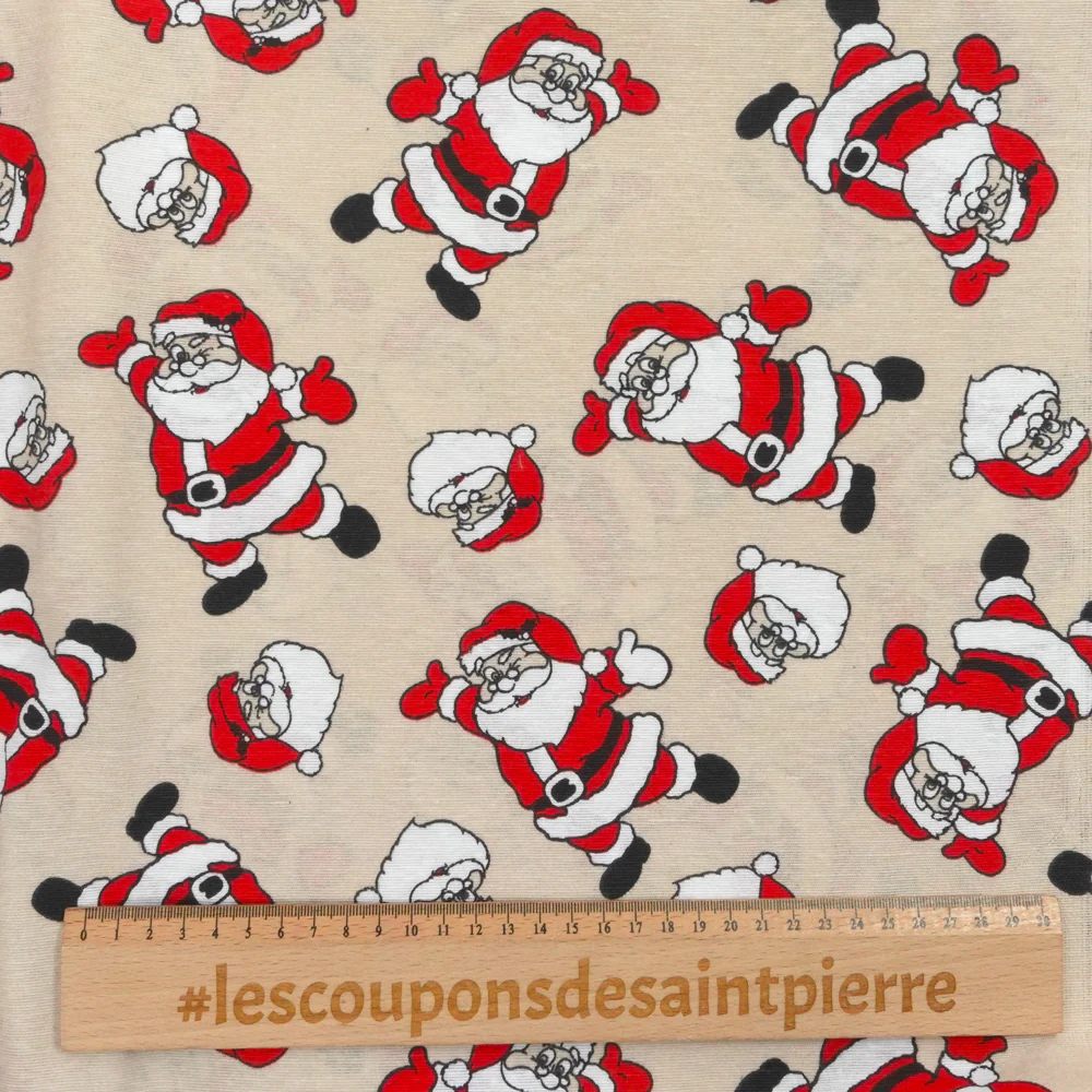 Polycoton imprimé Père Noël fond ficelle - Image 3