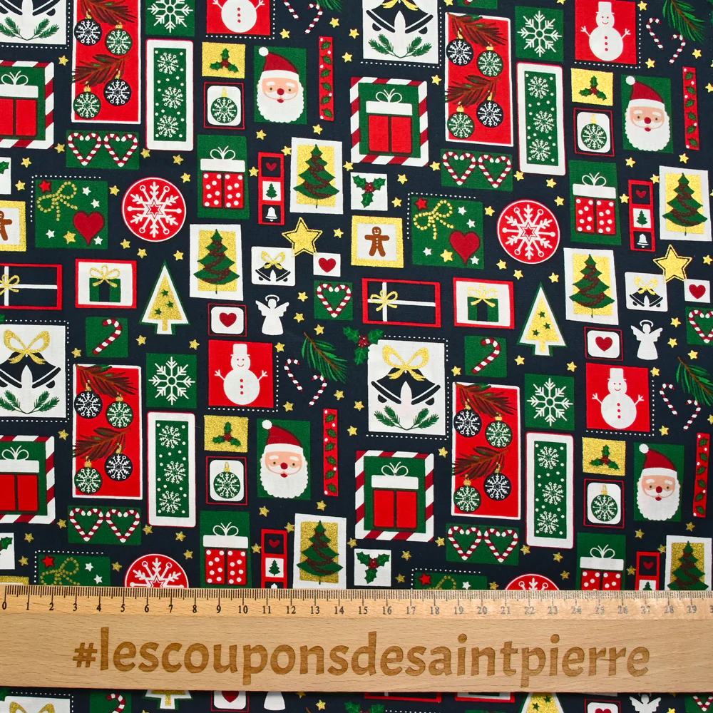 Popeline de coton imprimée esprit papier cadeau de Noël fond marine - Image 3