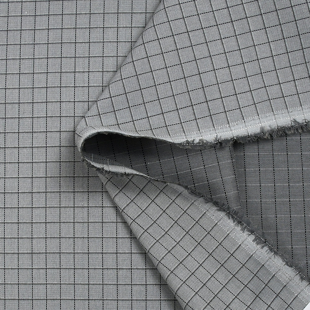 Popeline polycoton tissée-teinte à carreaux Émilien fond gris - Image 5