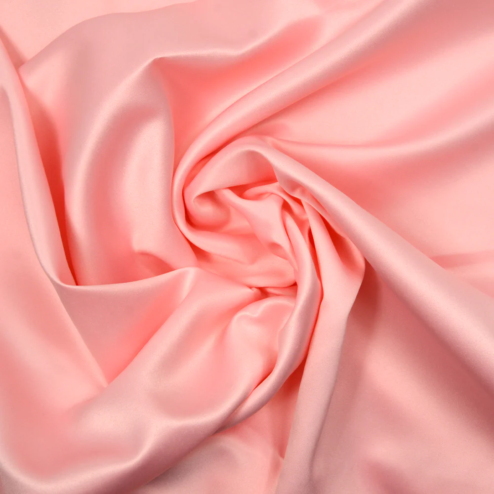 Satin mat toucher soie rose bébé