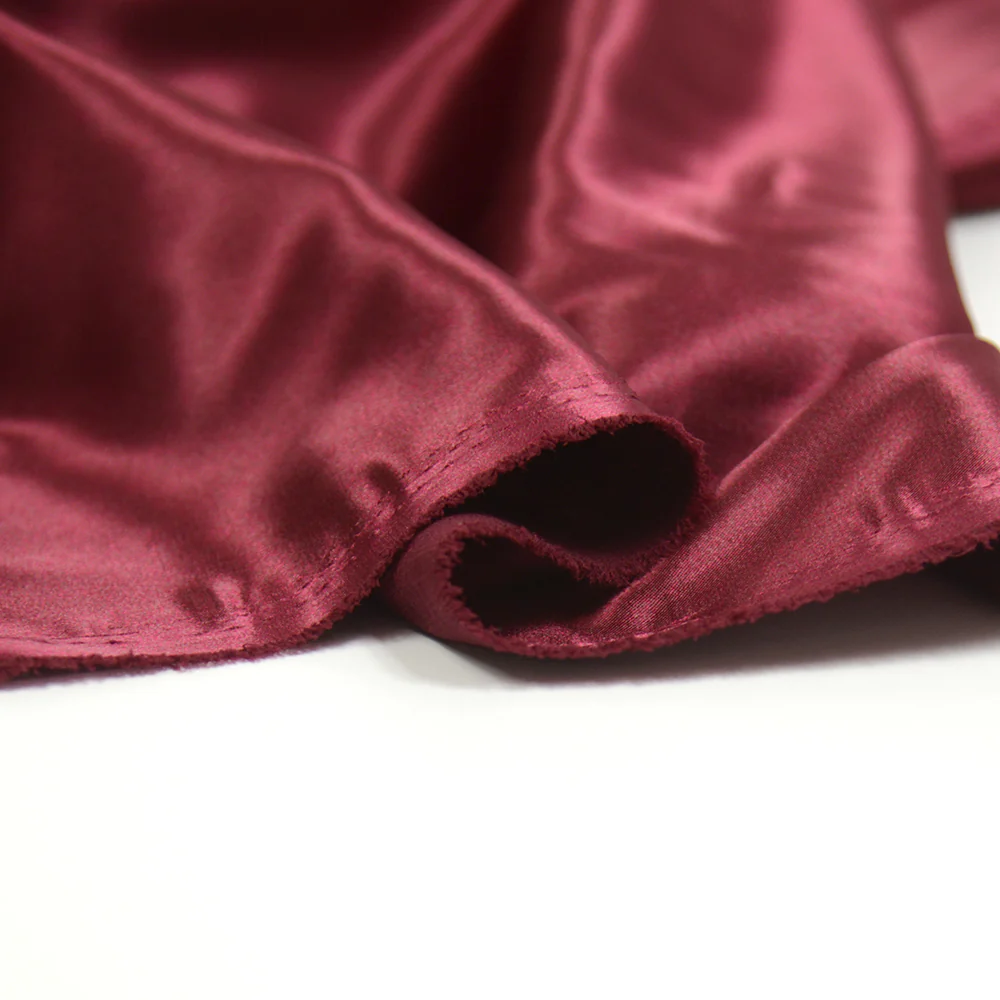 Satin Polyester uni rouge cramoisi - Image 4