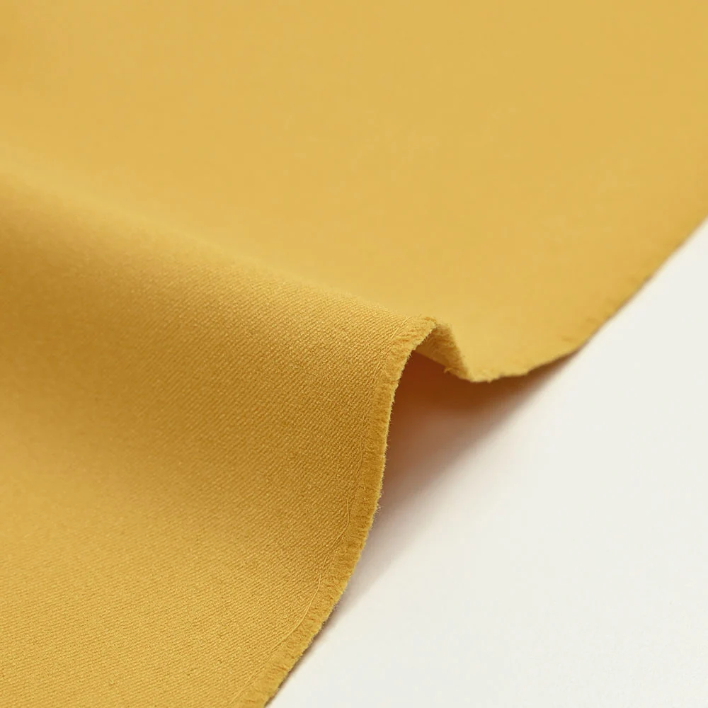 Sergé de polyester jaune poussin - Image 4