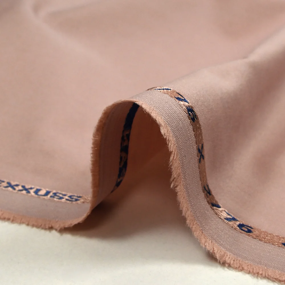 Tissu tailleur en polyester rose poudré - Image 6