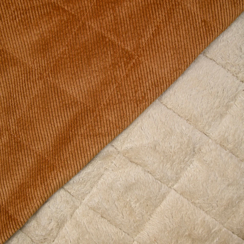 Velours de polyester côtelé matelassé envers sherpa camel