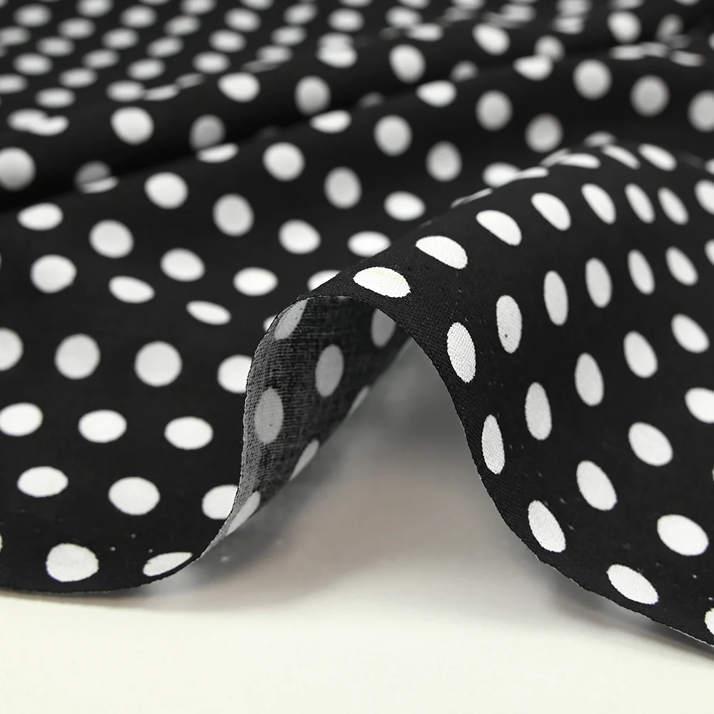 Viscose imprimée à pois 8mm blanc fond noir - Image 6