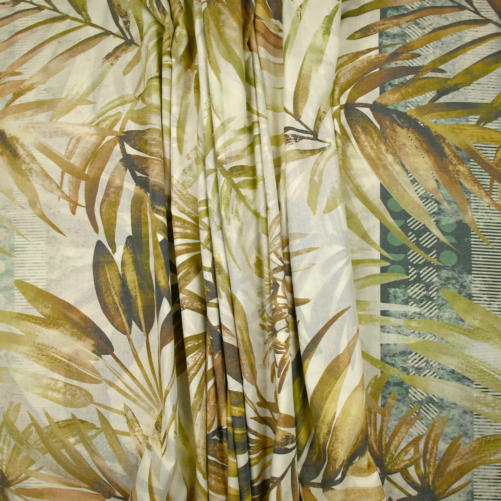 Voile de polycoton imprimé frise et palmiers vert et marron fond écru - Image 7